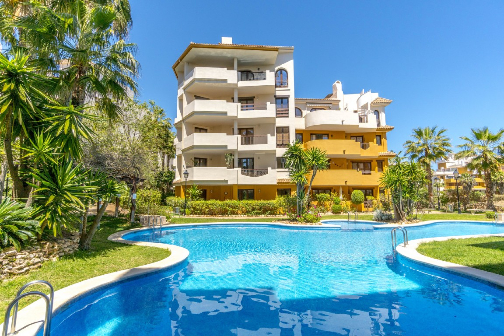 Reventa - Apartamento / Piso - Punta Prima