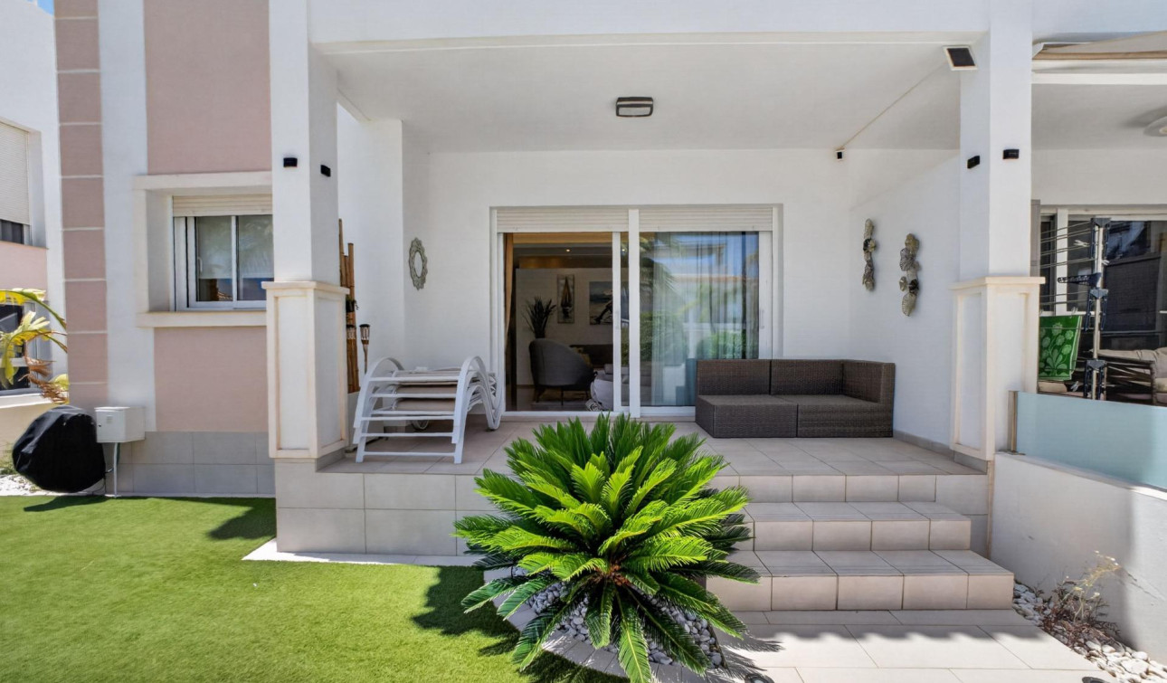 Reventa - Apartamento / Piso - Rojales - Cuidad Quesada