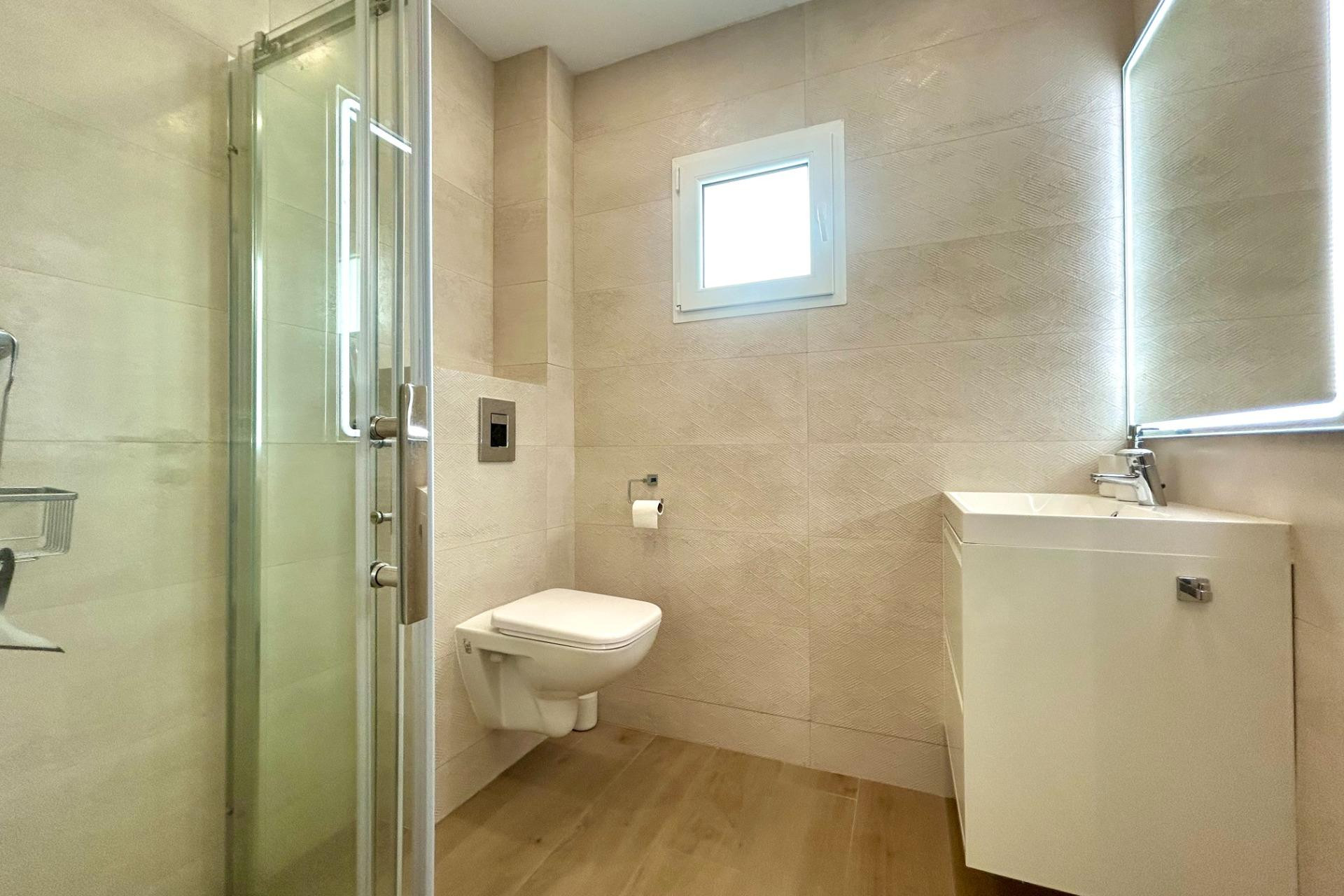 Reventa - Apartamento / Piso - San Miguel de Salinas - Las filipinas