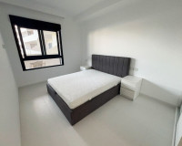 Reventa - Apartamento / Piso - San Miguel de Salinas - Urbanizaciones