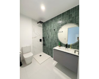 Reventa - Apartamento / Piso - San Miguel de Salinas - Urbanizaciones