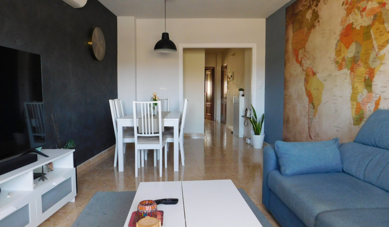 Reventa - Apartamento / Piso - San Miguel de Salinas