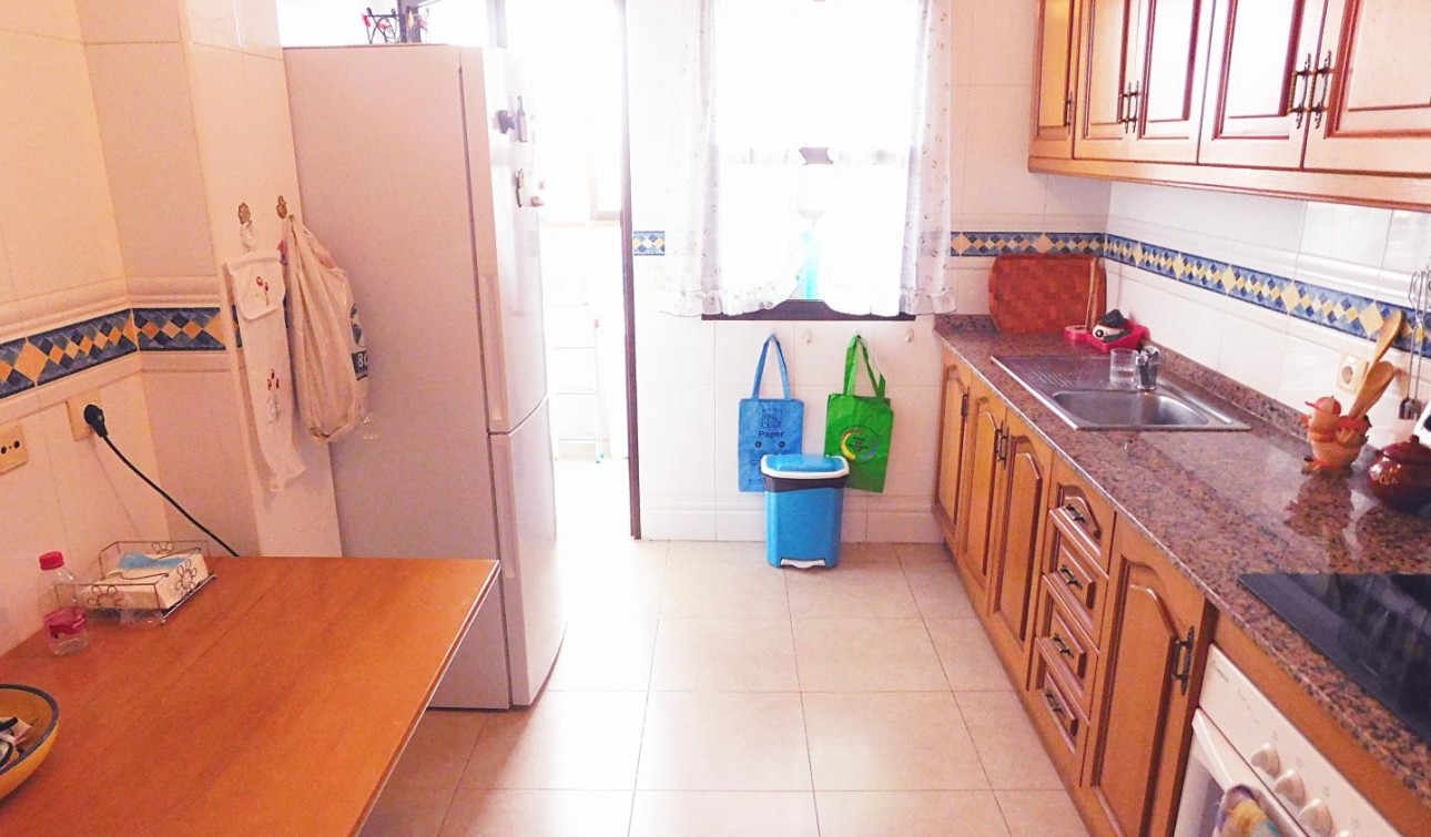 Reventa - Apartamento / Piso - San Miguel de Salinas