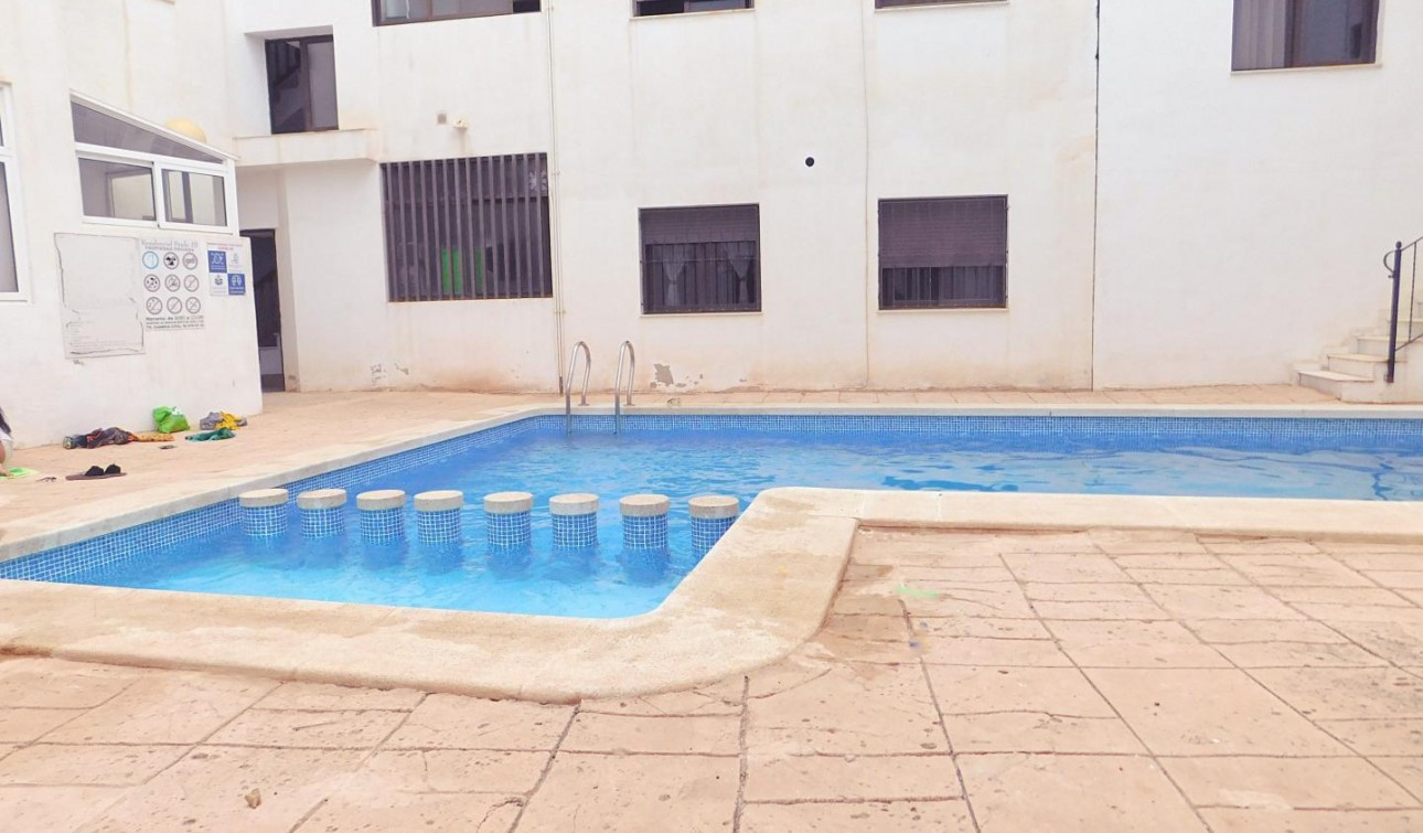 Reventa - Apartamento / Piso - San Miguel de Salinas