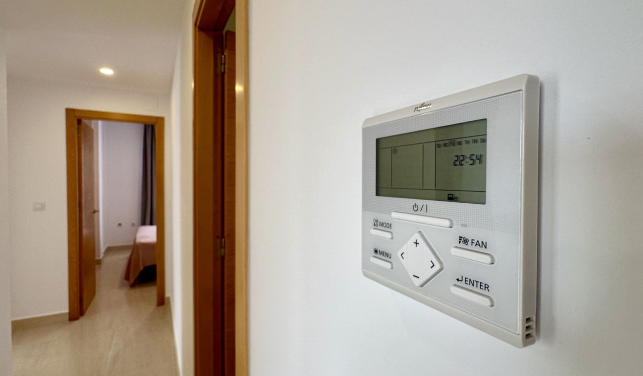 Reventa - Apartamento / Piso - San Miguel de Salinas