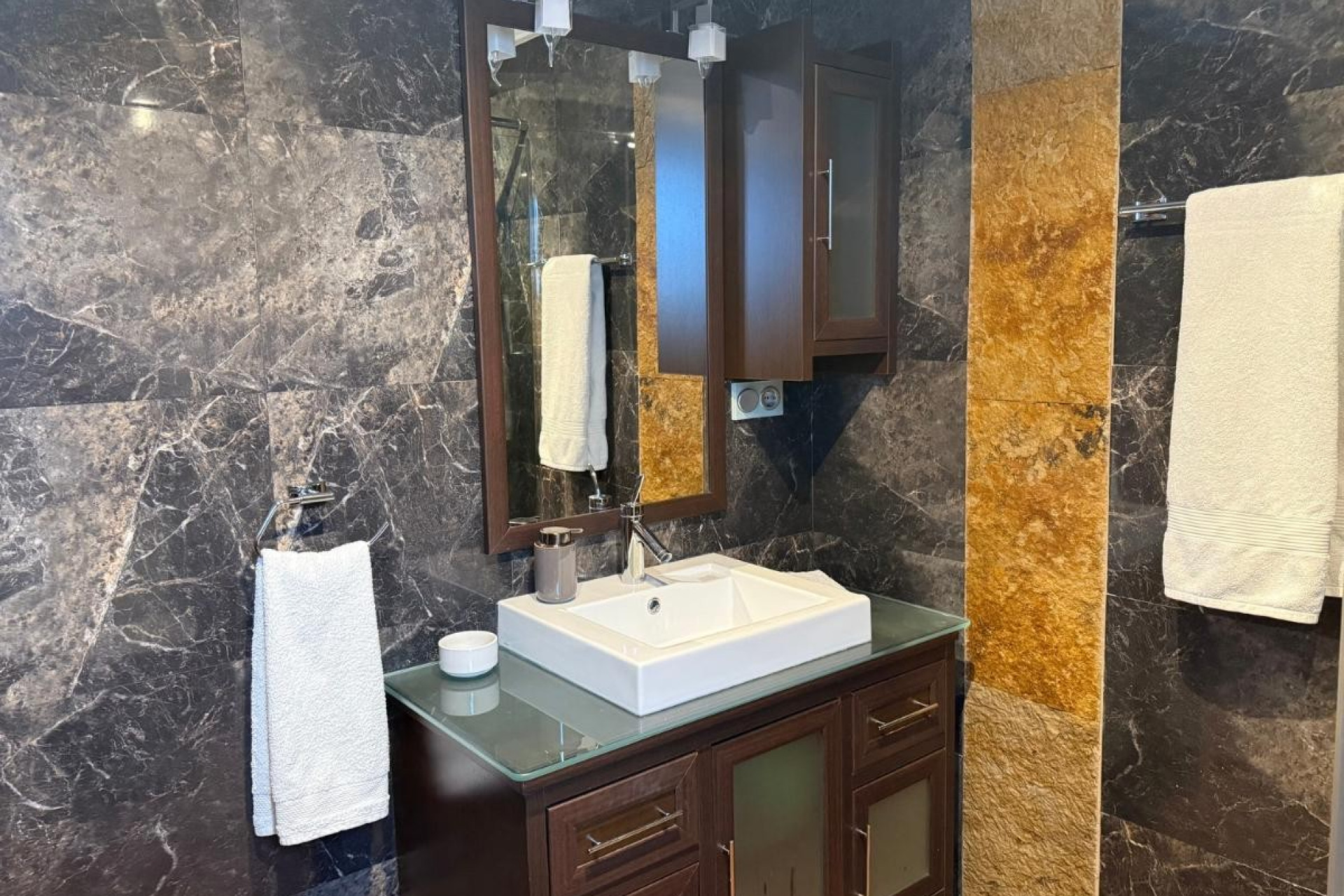 Reventa - Apartamento / Piso - San Miguel de Salinas