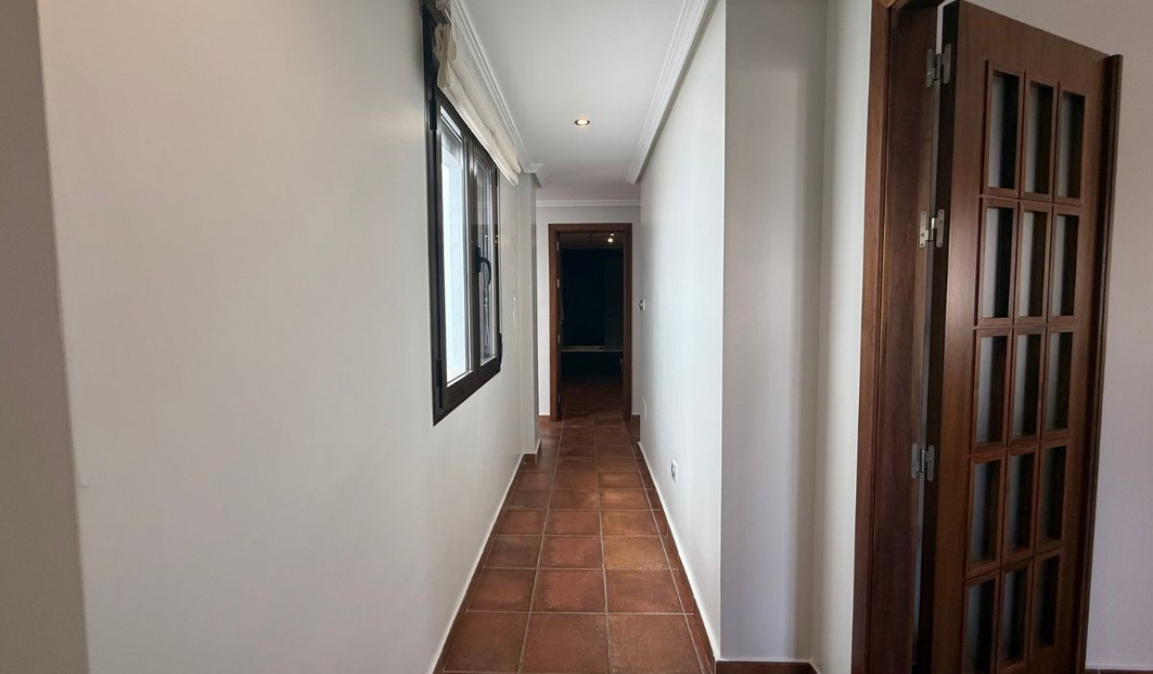 Reventa - Apartamento / Piso - San Miguel de Salinas