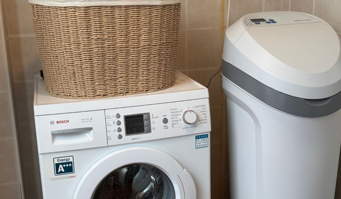 Reventa - Apartamento / Piso - San Miguel de Salinas