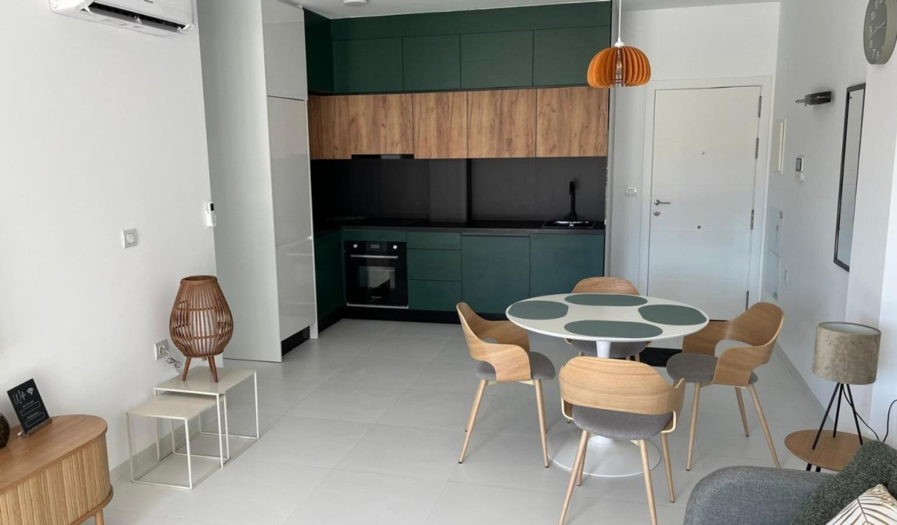 Reventa - Apartamento / Piso - San Miguel de Salinas