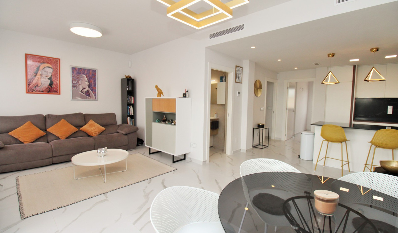 Reventa - Apartamento / Piso - San Miguel de Salinas