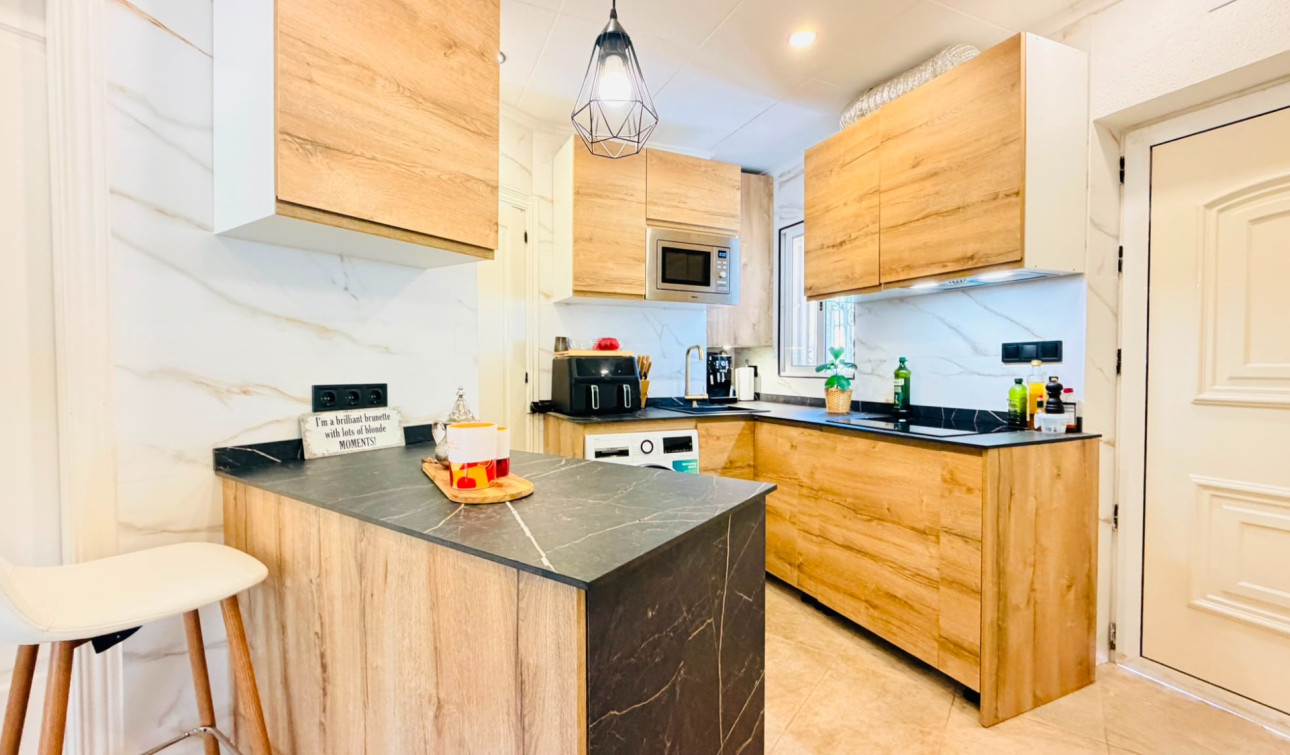 Reventa - Apartamento / Piso - San Miguel de Salinas
