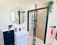 Reventa - Apartamento / Piso - San Miguel de Salinas