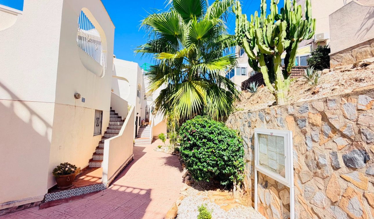 Reventa - Apartamento / Piso - San Miguel de Salinas