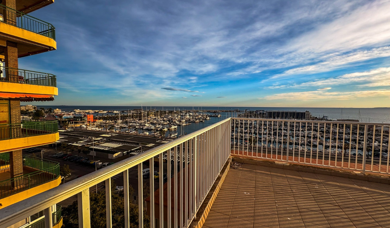 Reventa - Apartamento / Piso - Santa Pola - Puerto