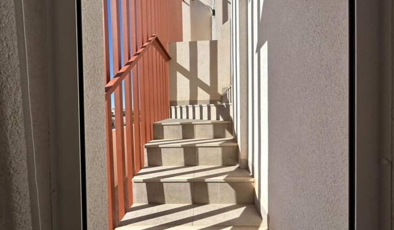 Reventa - Apartamento / Piso - Torre de la Horadada