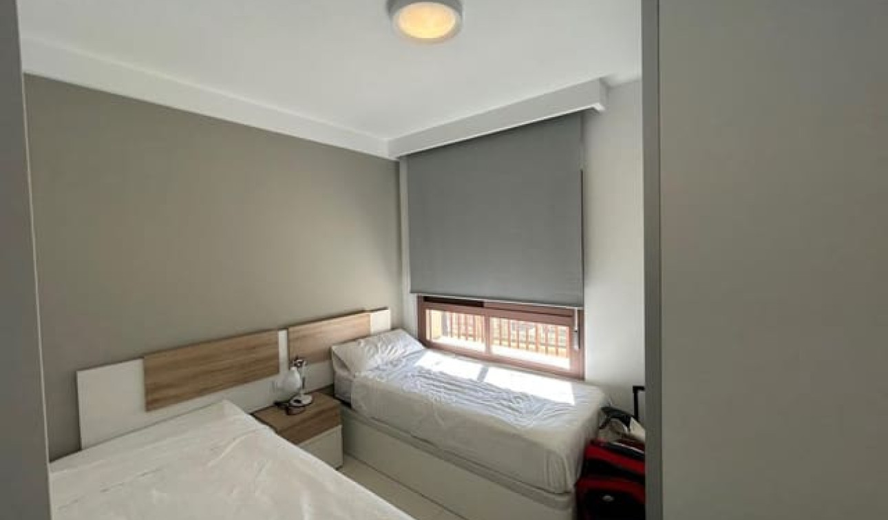 Reventa - Apartamento / Piso - Torre de la Horadada