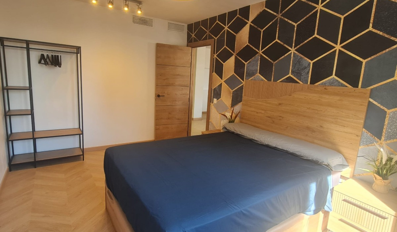 Reventa - Apartamento / Piso - Torrevieja - Acequion