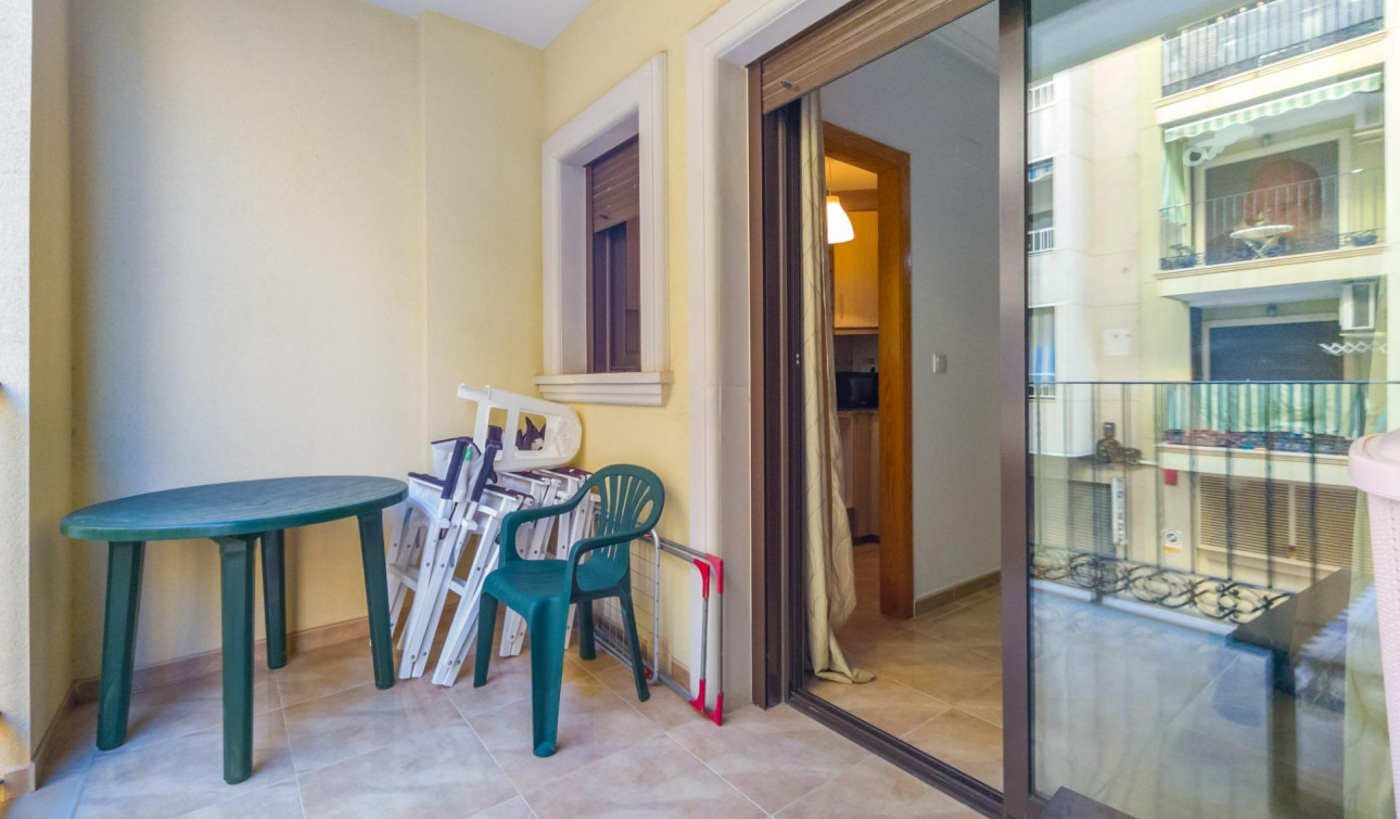 Reventa - Apartamento / Piso - Torrevieja - Acequion