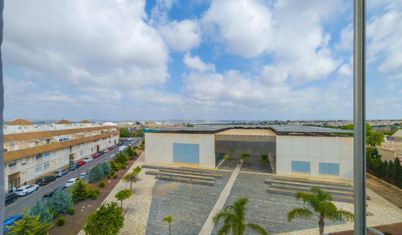 Reventa - Apartamento / Piso - Torrevieja - Acequion