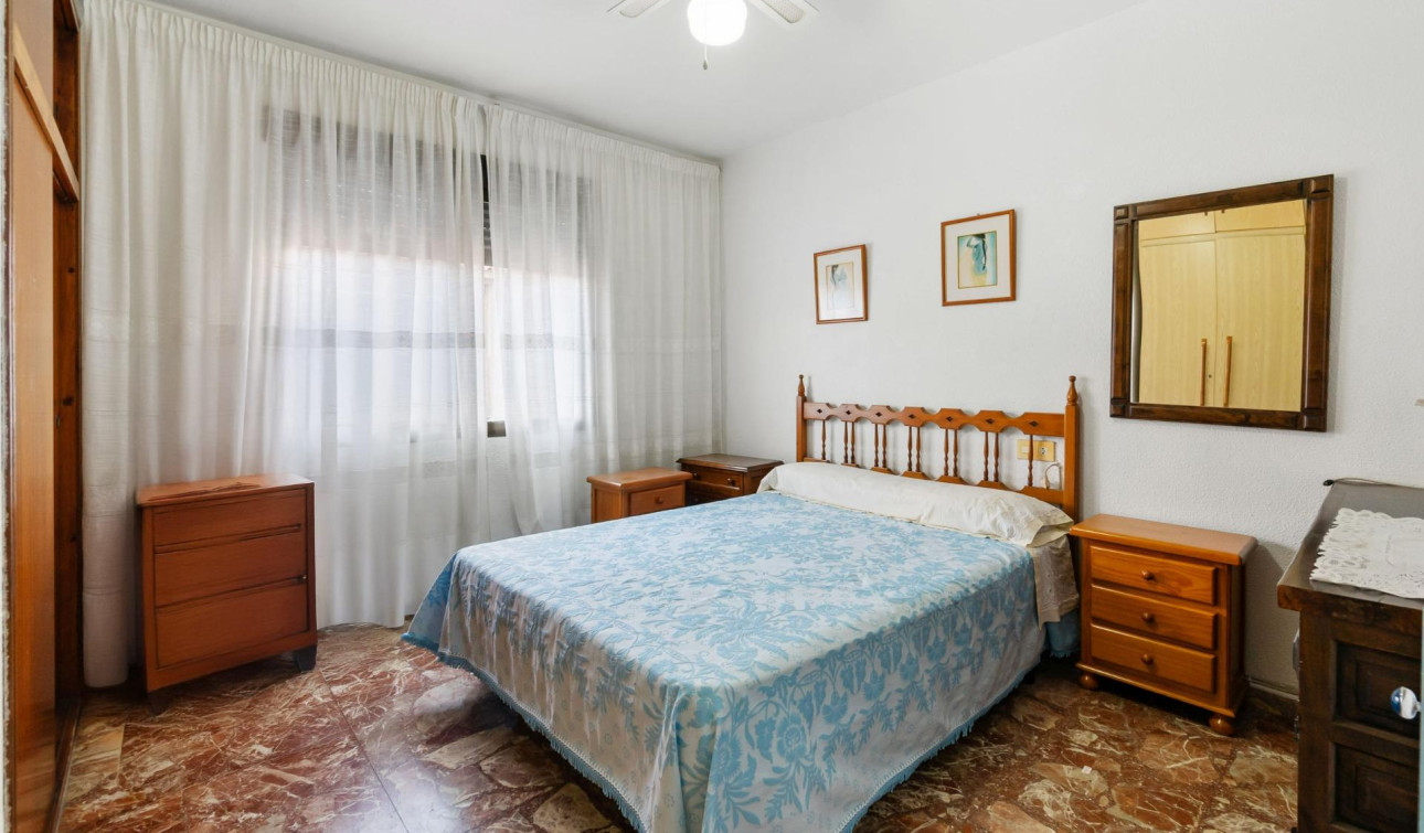 Reventa - Apartamento / Piso - Torrevieja - Acequion