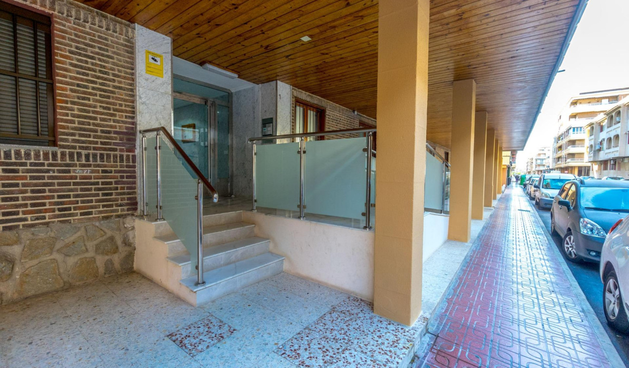 Reventa - Apartamento / Piso - Torrevieja - Acequion