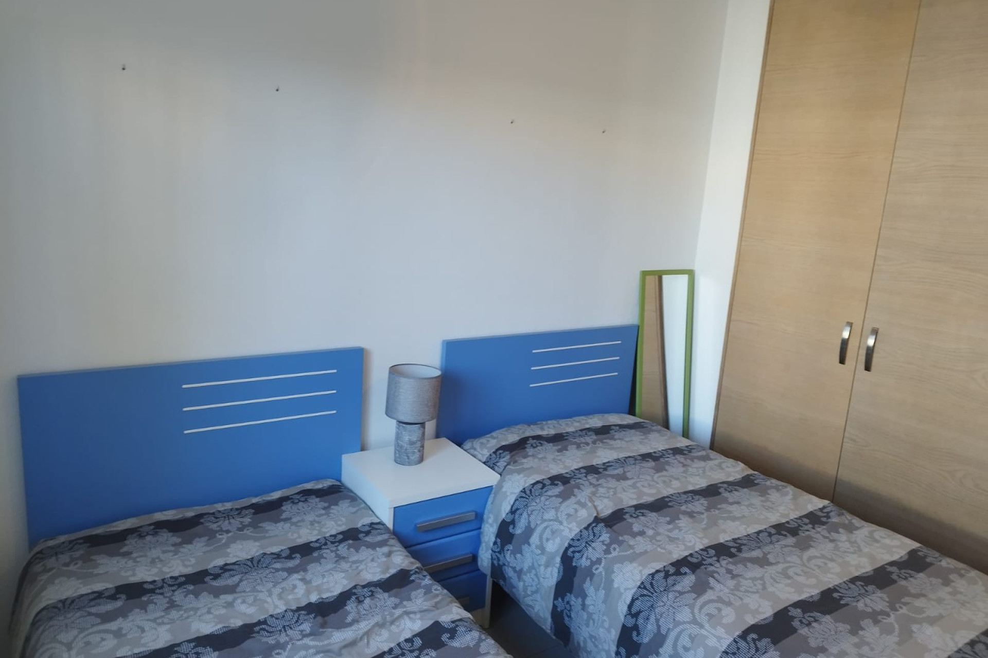 Reventa - Apartamento / Piso - Torrevieja - Aguas Nuevas