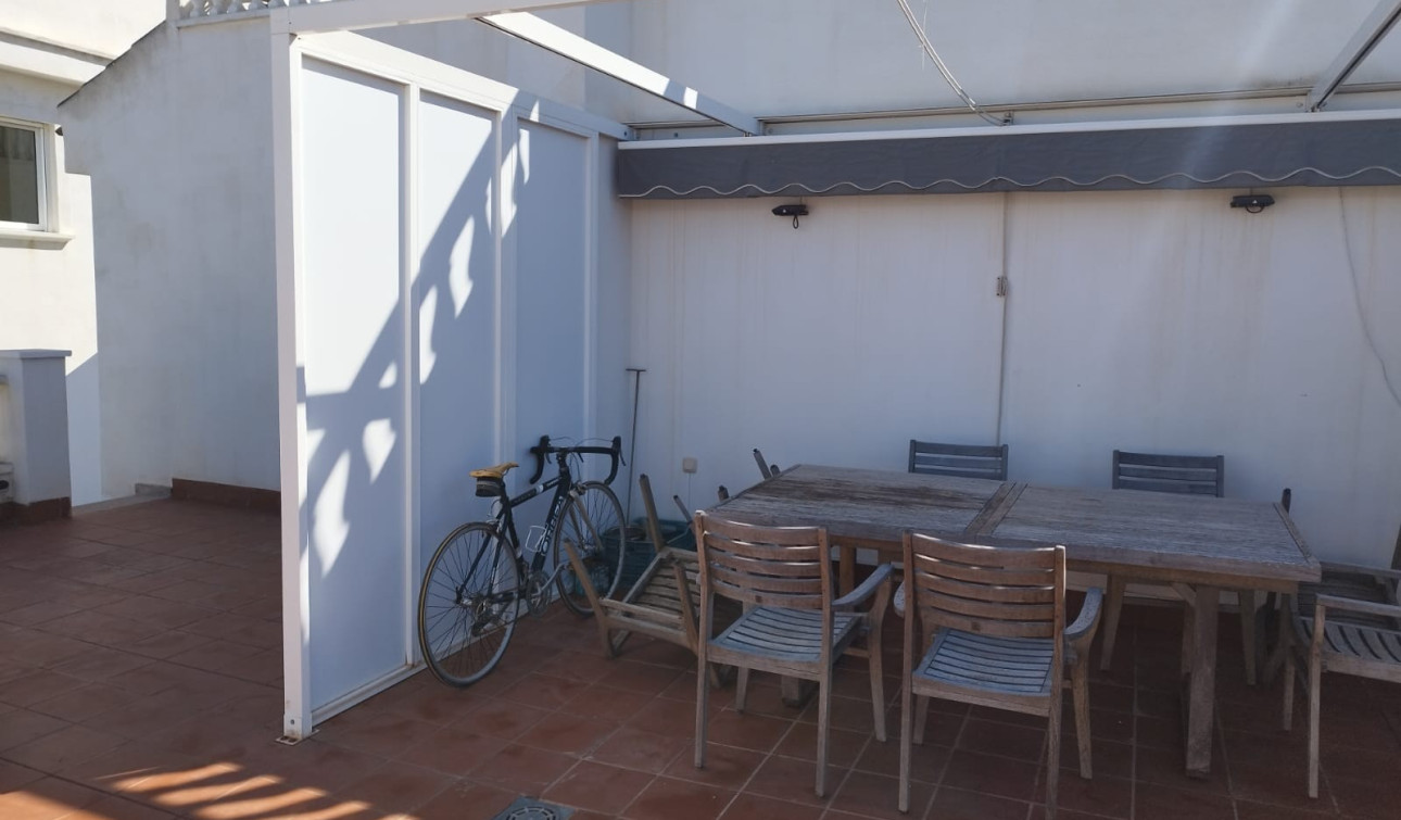 Reventa - Apartamento / Piso - Torrevieja - Aguas Nuevas