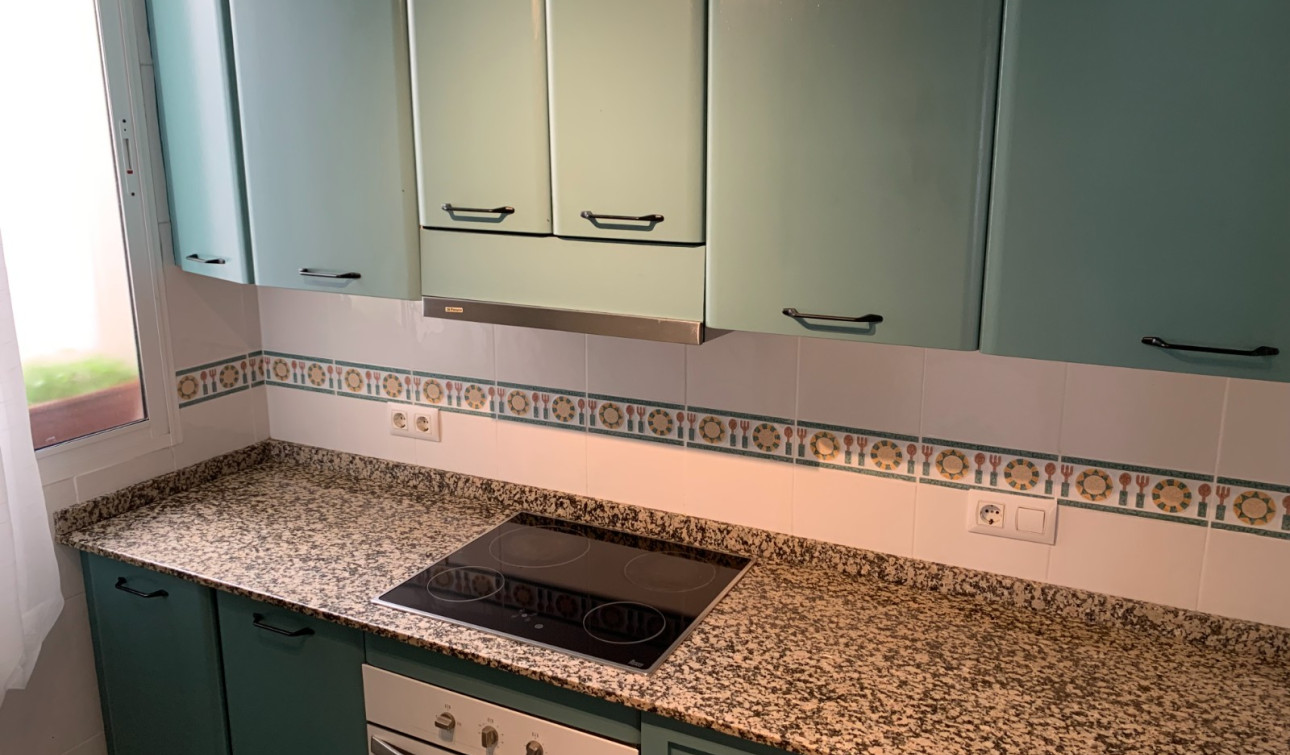 Reventa - Apartamento / Piso - Torrevieja - Center