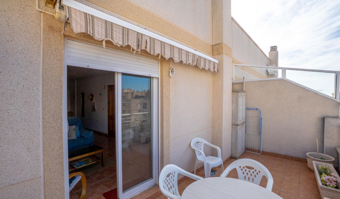 Reventa - Apartamento / Piso - Torrevieja - Centro