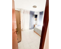 Reventa - Apartamento / Piso - Torrevieja - Centro