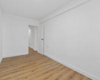Reventa - Apartamento / Piso - Torrevieja - Centro