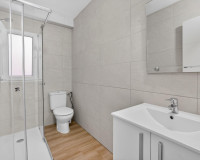 Reventa - Apartamento / Piso - Torrevieja - Centro