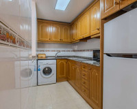 Reventa - Apartamento / Piso - Torrevieja - Centro