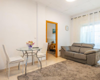 Reventa - Apartamento / Piso - Torrevieja - Centro