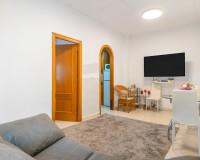 Reventa - Apartamento / Piso - Torrevieja - Centro