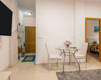 Reventa - Apartamento / Piso - Torrevieja - Centro