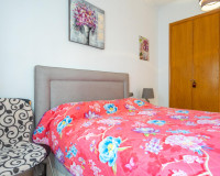 Reventa - Apartamento / Piso - Torrevieja - Centro