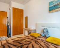 Reventa - Apartamento / Piso - Torrevieja - Centro