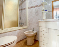 Reventa - Apartamento / Piso - Torrevieja - El Acequión - Los Náufragos