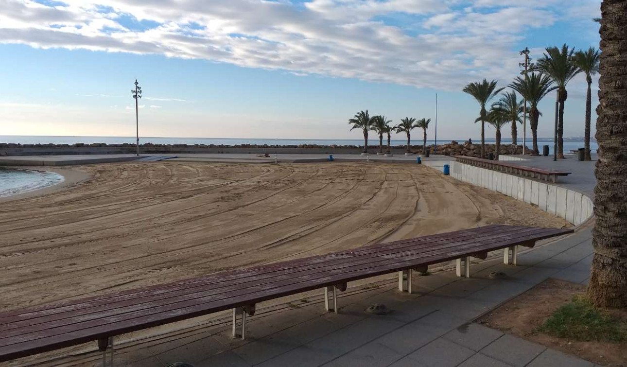 Reventa - Apartamento / Piso - Torrevieja - El acequión