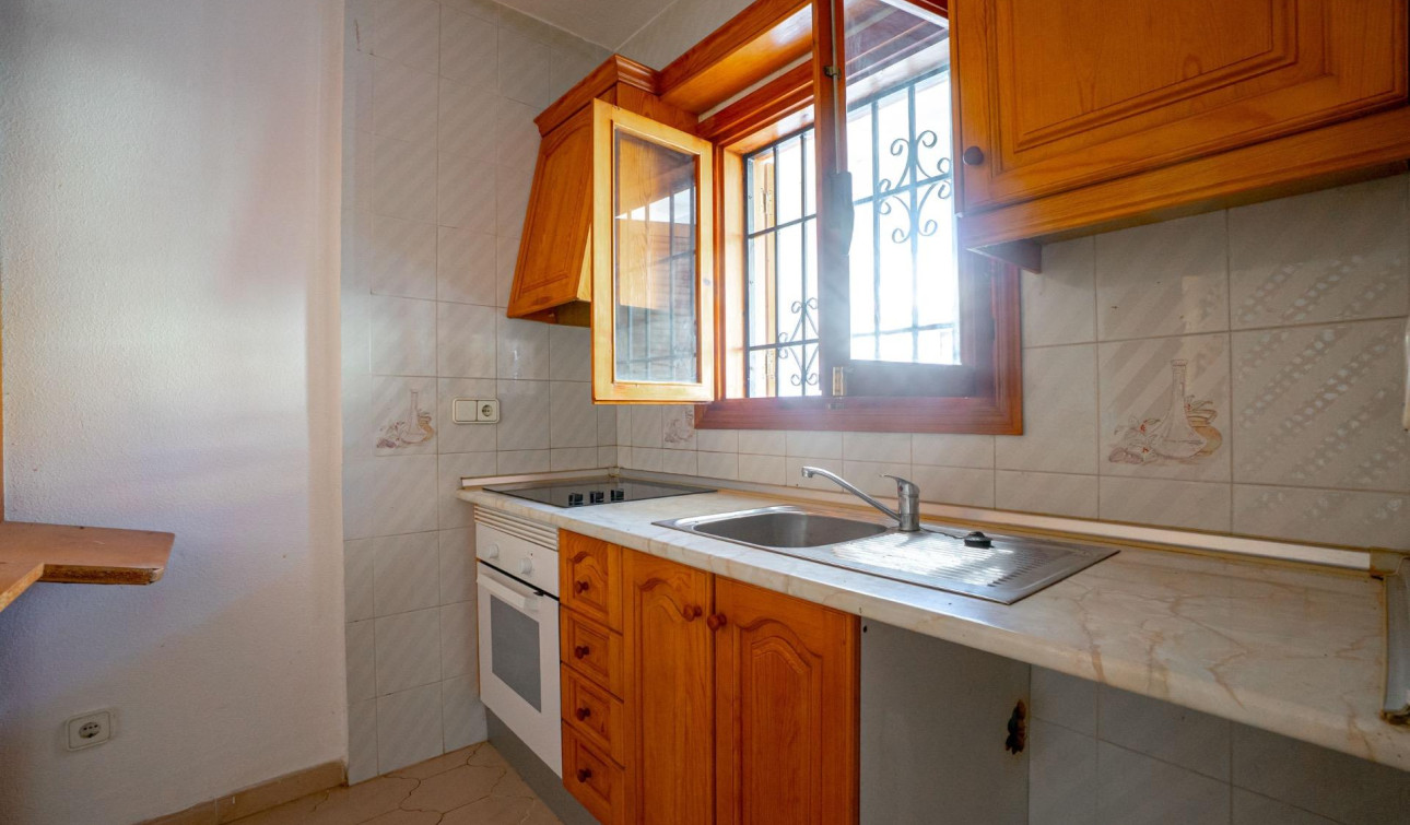 Reventa - Apartamento / Piso - Torrevieja - El chaparral