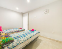 Reventa - Apartamento / Piso - Torrevieja - Estacion de autobuses