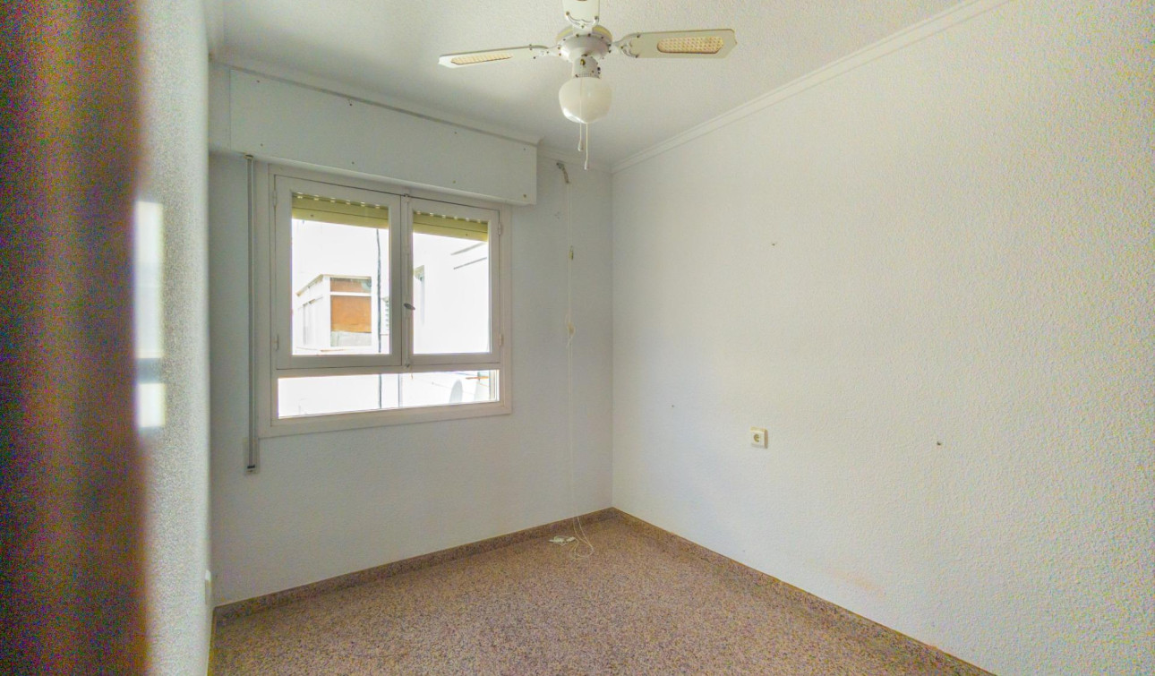 Reventa - Apartamento / Piso - Torrevieja - La Mata pueblo