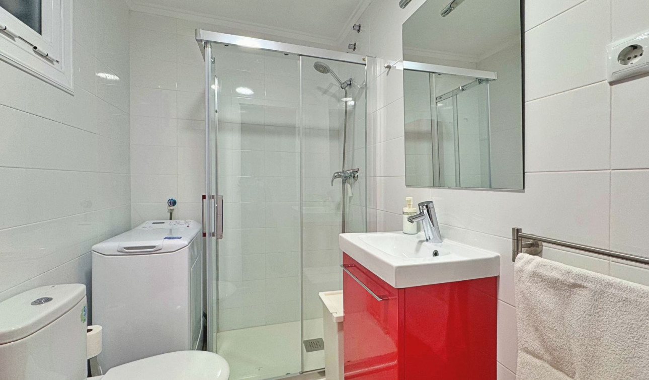 Reventa - Apartamento / Piso - Torrevieja - La Mata