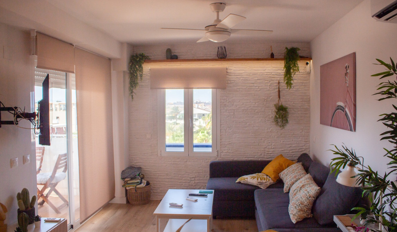 Reventa - Apartamento / Piso - Torrevieja - La Mata