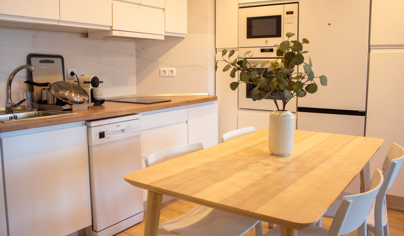 Reventa - Apartamento / Piso - Torrevieja - La Mata