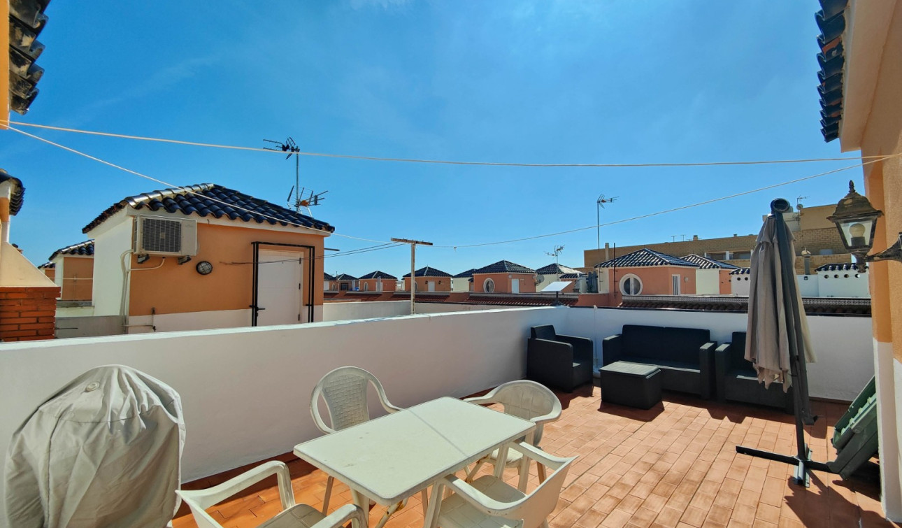 Reventa - Apartamento / Piso - Torrevieja - La Mata