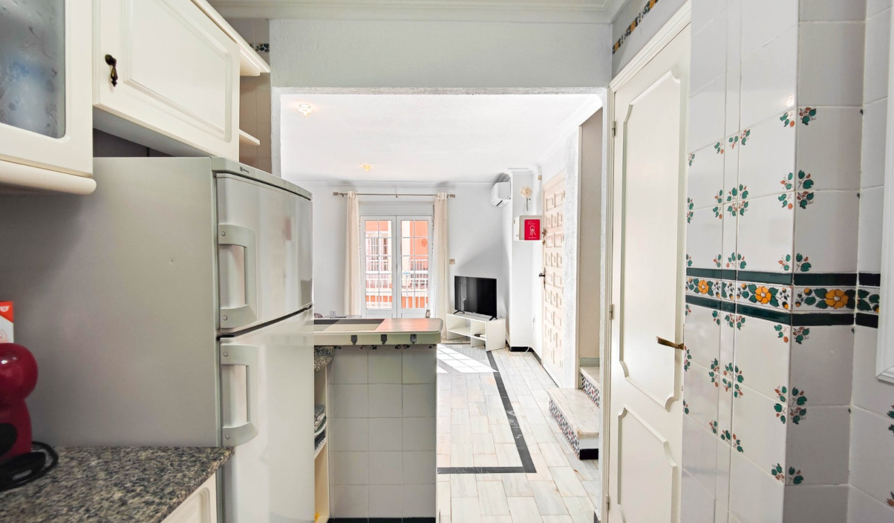 Reventa - Apartamento / Piso - Torrevieja - La Mata