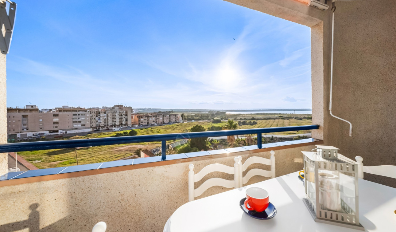 Reventa - Apartamento / Piso - Torrevieja - La Mata