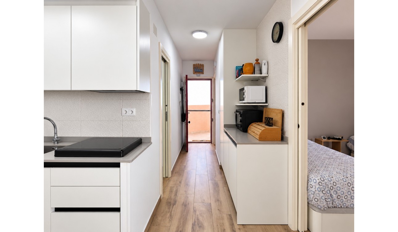 Reventa - Apartamento / Piso - Torrevieja - La Mata